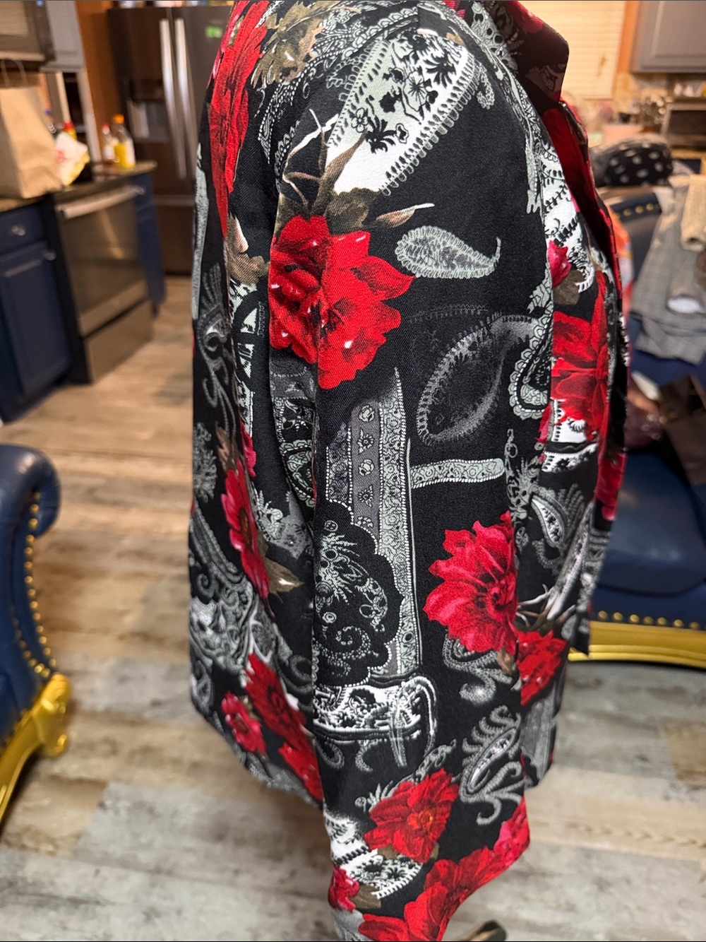 Women’s Kim Rogers Black Floral Blazer Jacket with Red Rose Print - Picture 7 of 12